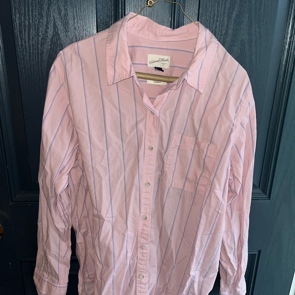 Universal Thread Pink Striped Oversized Women's Shirt